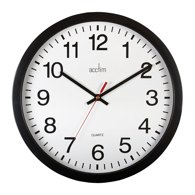 Silent easy-to-see wall clock