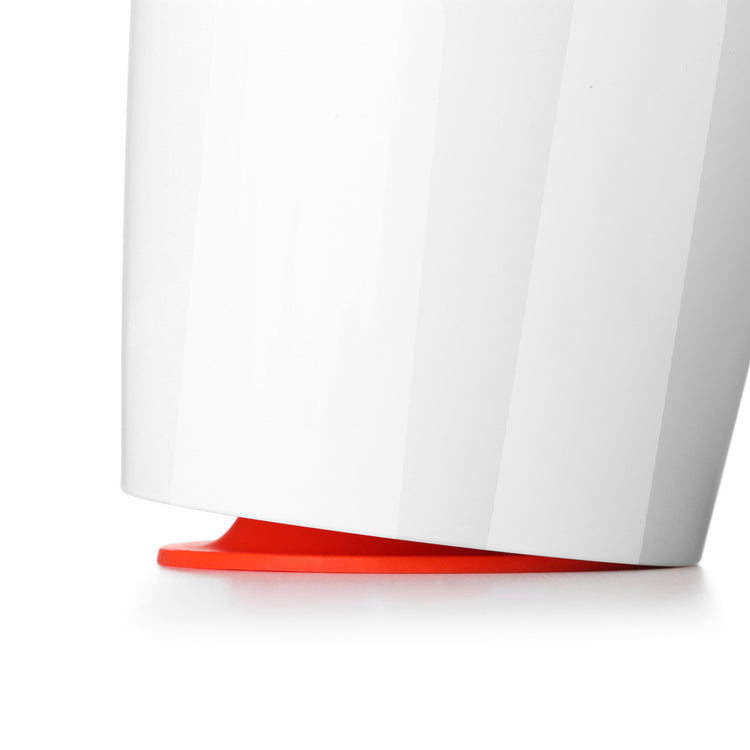 Alternative view of Anti-spill mug